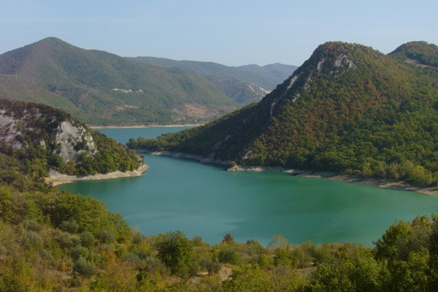 Lake Bomba 2